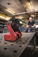 503-002 - CF 18/230  Ventilator