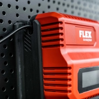 FX006 - Support mural 3D Chargeur rapide 12/18V